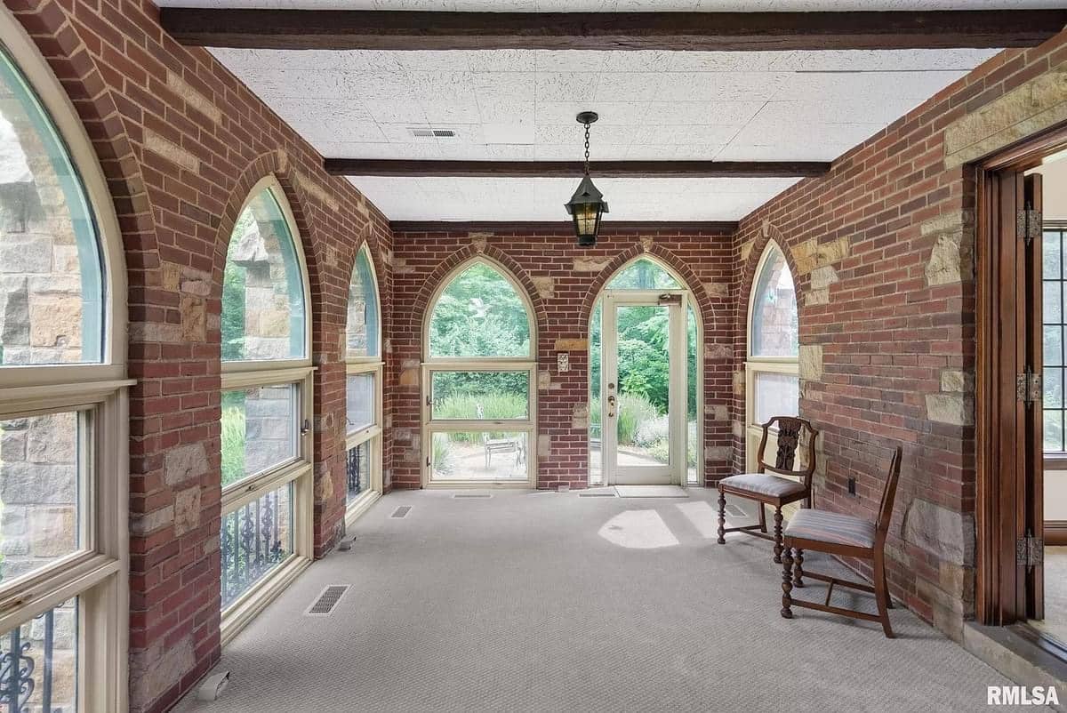 1931 Tudor Revival For Sale In Rock island Illinois