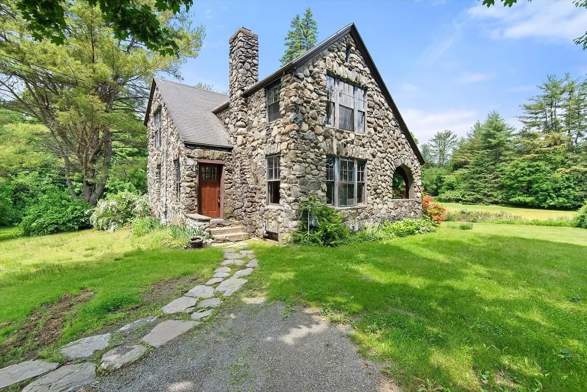 1928 Stone House For Sale In Veazie Maine