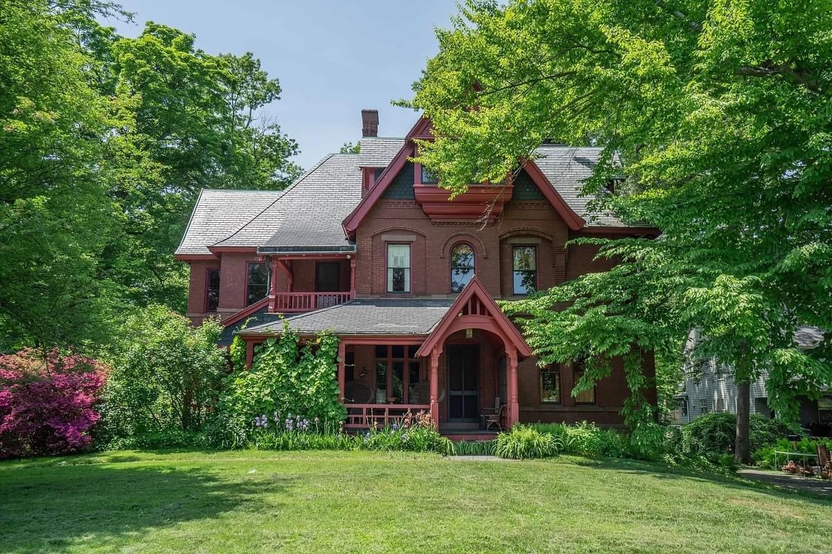 1879 Victorian For Sale In West Hartford Connecticut