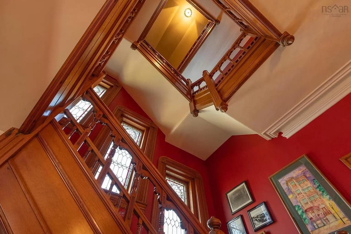 1893 Victorian For Sale In Yarmouth Nova Scotia