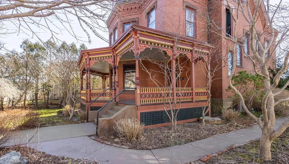 1893 Victorian For Sale In Yarmouth Nova Scotia