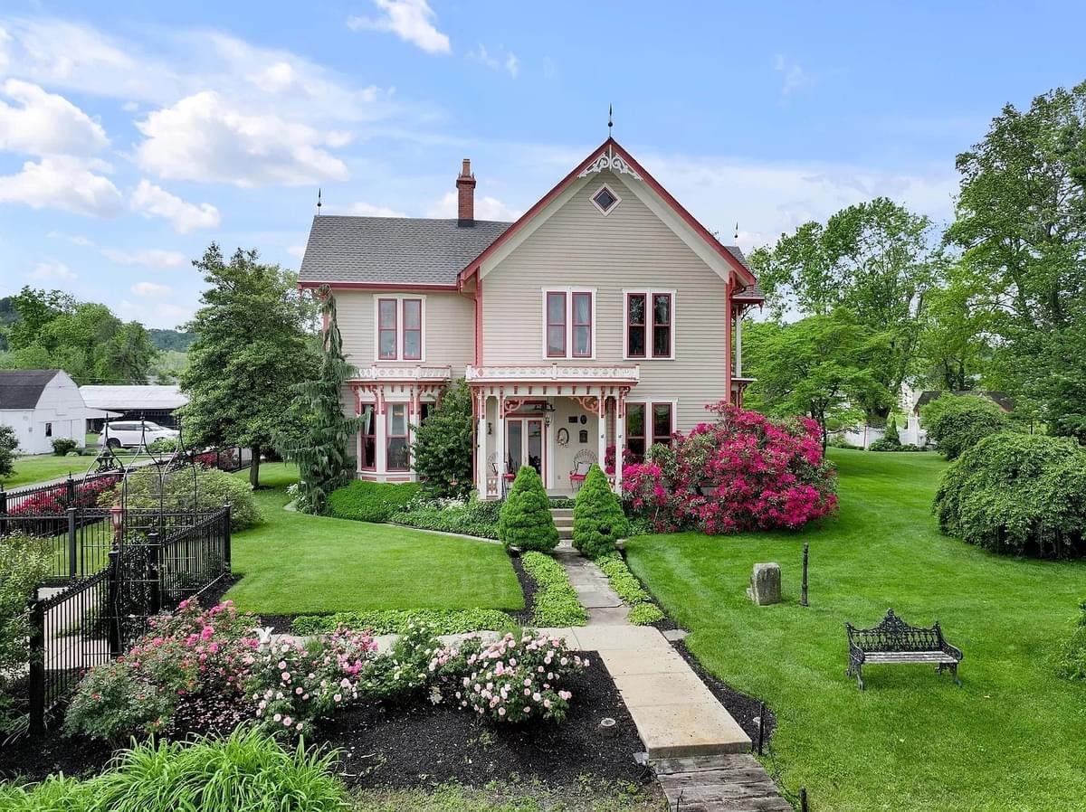 1870 Victorian For Sale In Greenup Kentucky