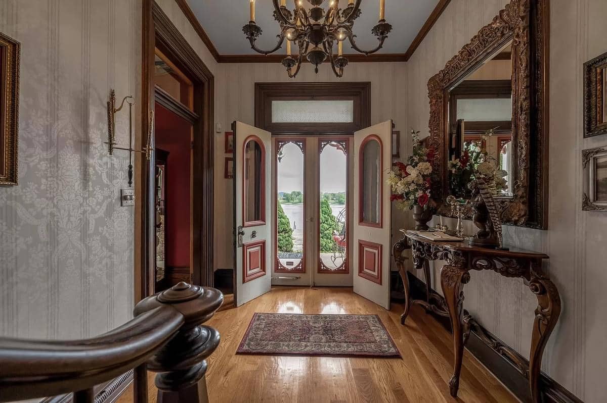 1870 Victorian For Sale In Greenup Kentucky