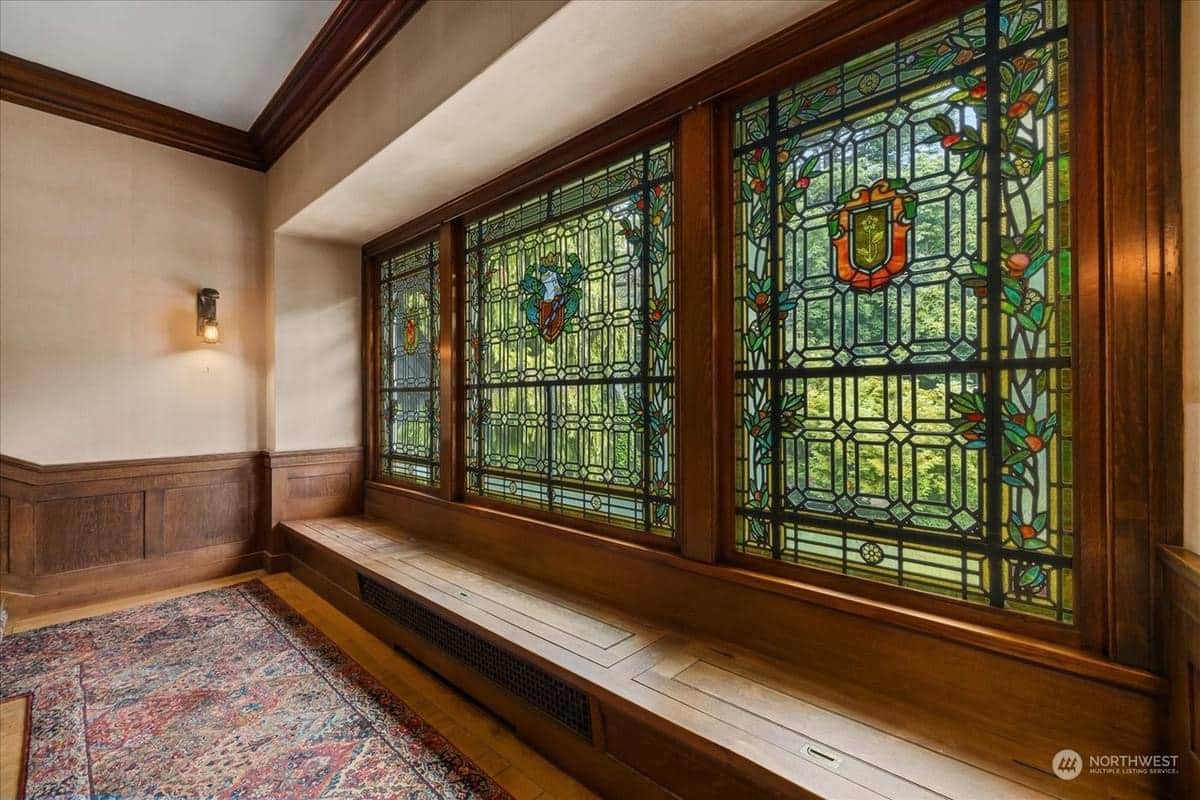 1909 Tudor Revival For Sale In Seattle Washington