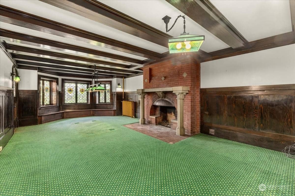 1909 Tudor Revival For Sale In Seattle Washington