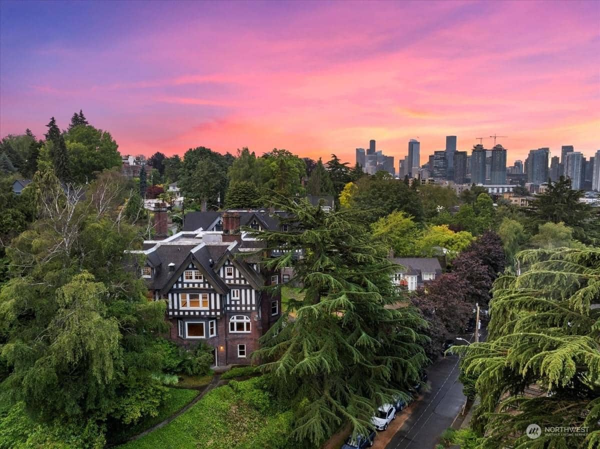 1909 Tudor Revival For Sale In Seattle Washington