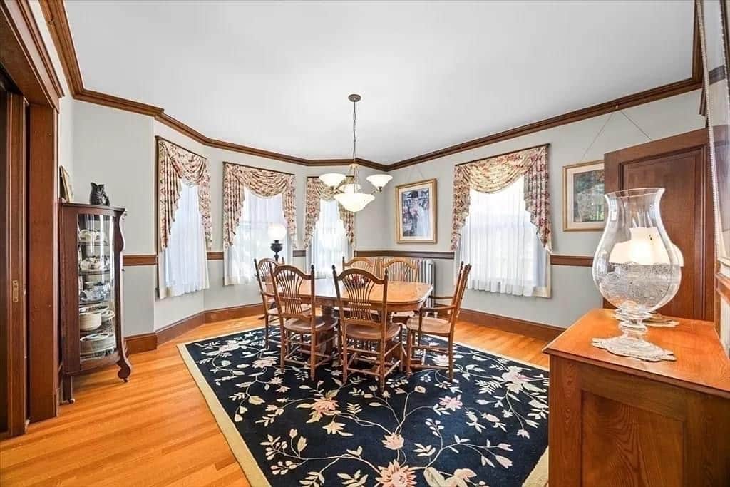 1910 Historic House For Sale In West Roxbury Massachusetts