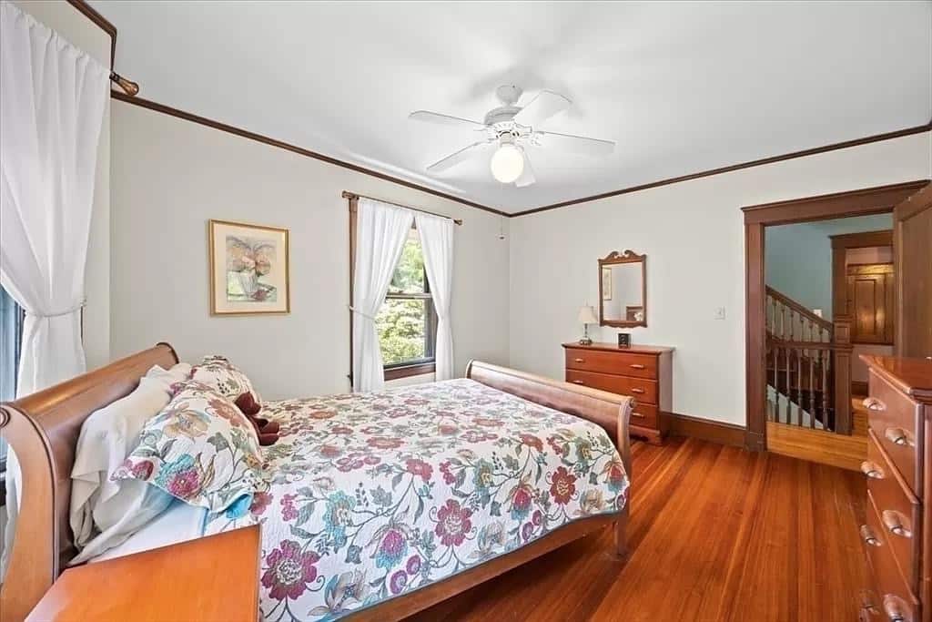 1910 Historic House For Sale In West Roxbury Massachusetts