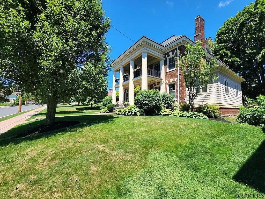 1921 Neoclassical For Sale In Ebensburg Pennsylvania