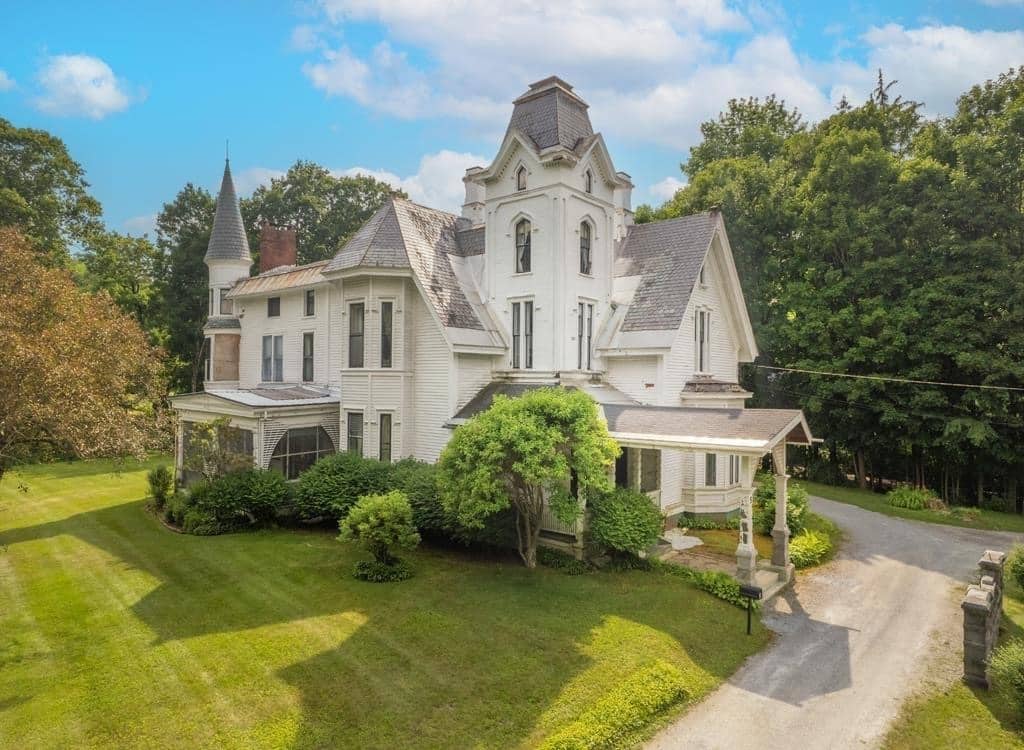 1860 Victorian For Sale In Rutland City Vermont