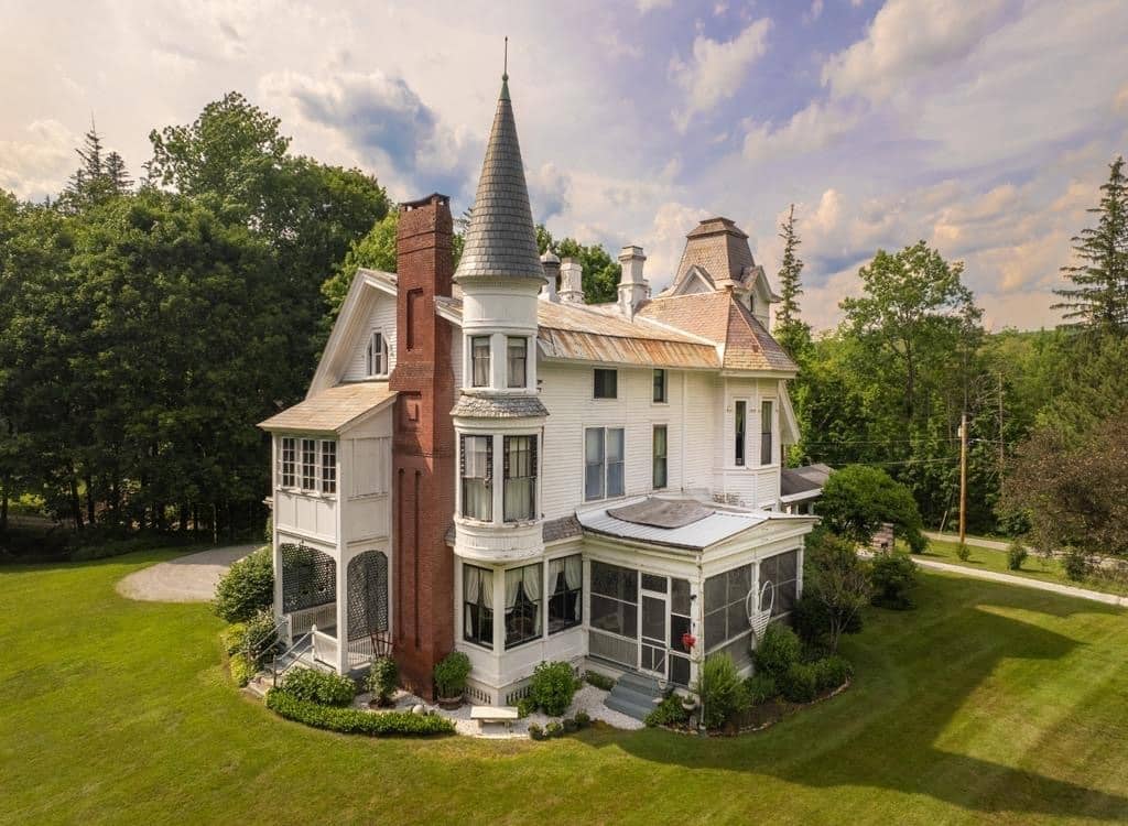 1860 Victorian For Sale In Rutland City Vermont