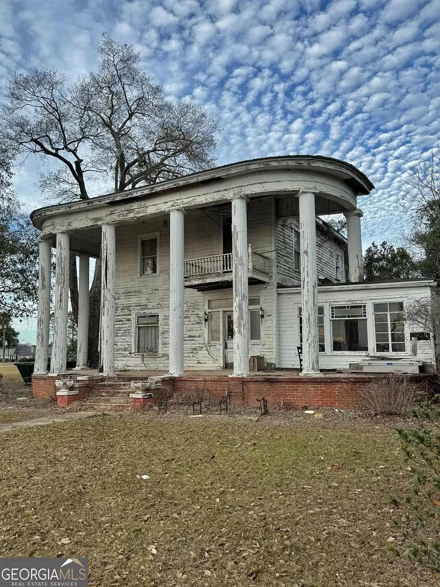 1911 Fixer Upper For Sale In Hazlehurst Georgia