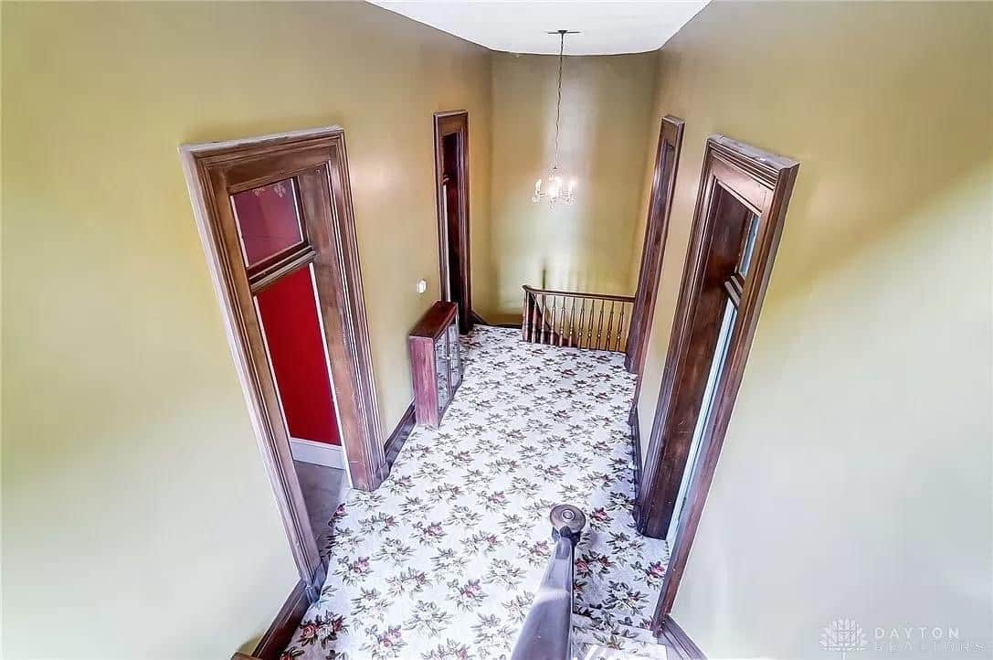 1864 Italianate For Sale In Franklin Ohio