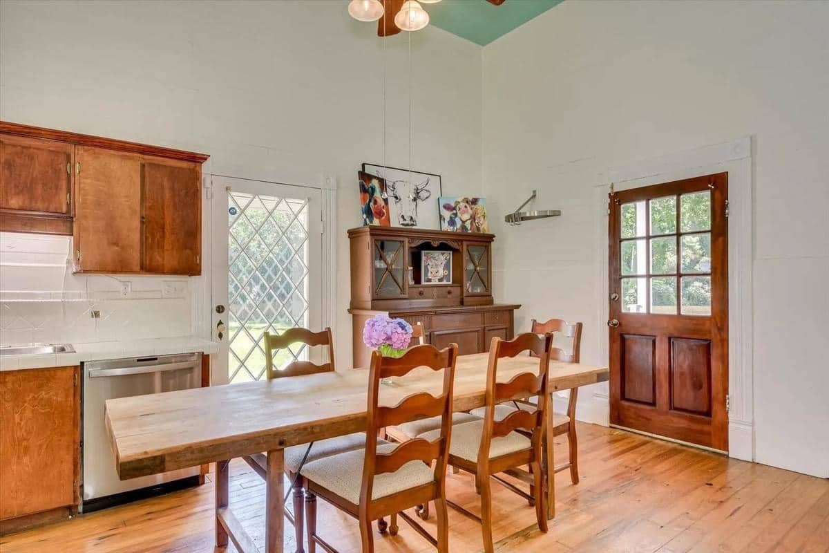 1910 Historic House For Sale In Waynesboro Georgia