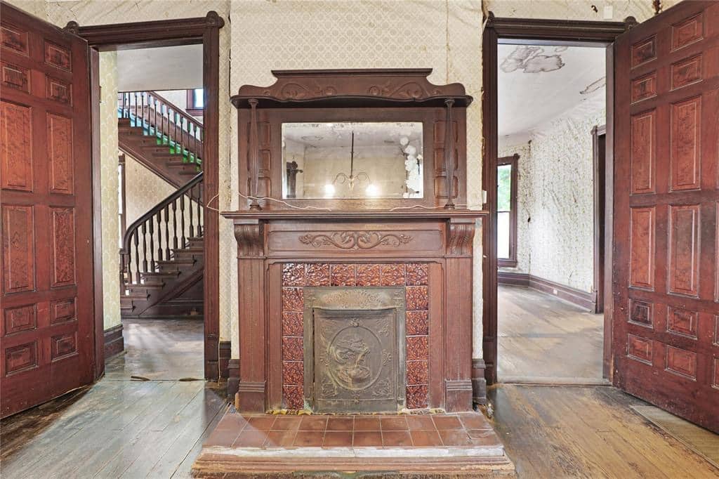 1890 Victorian For Sale In McKinney Texas