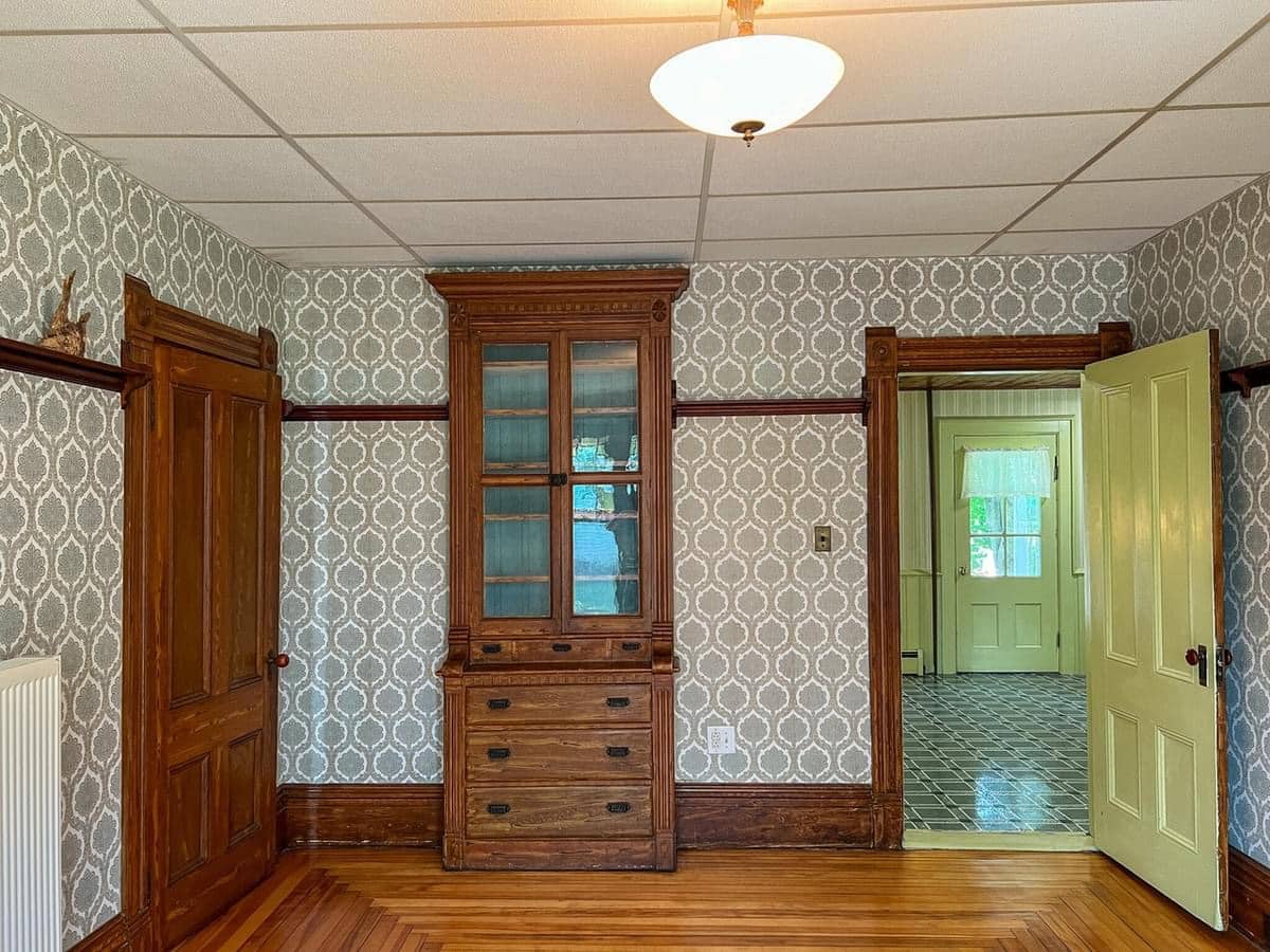 1893 Victorian For Sale In Island Falls Maine