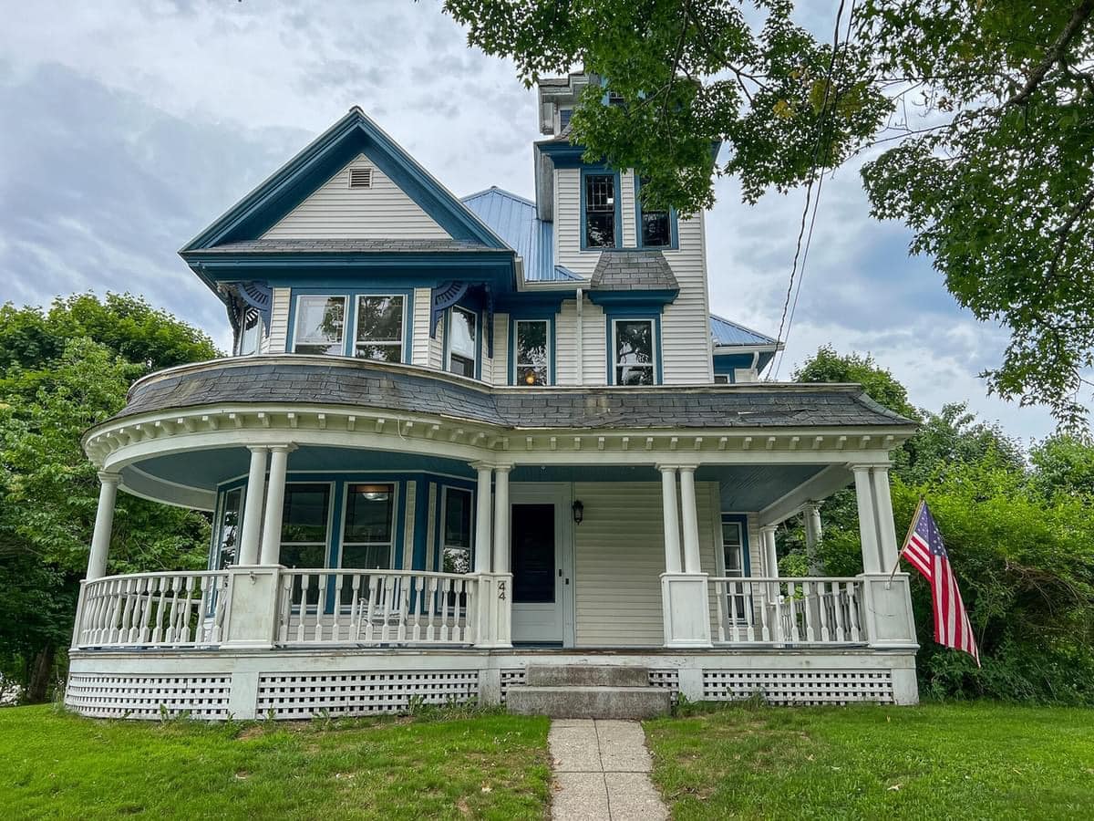 1893 Victorian For Sale In Island Falls Maine