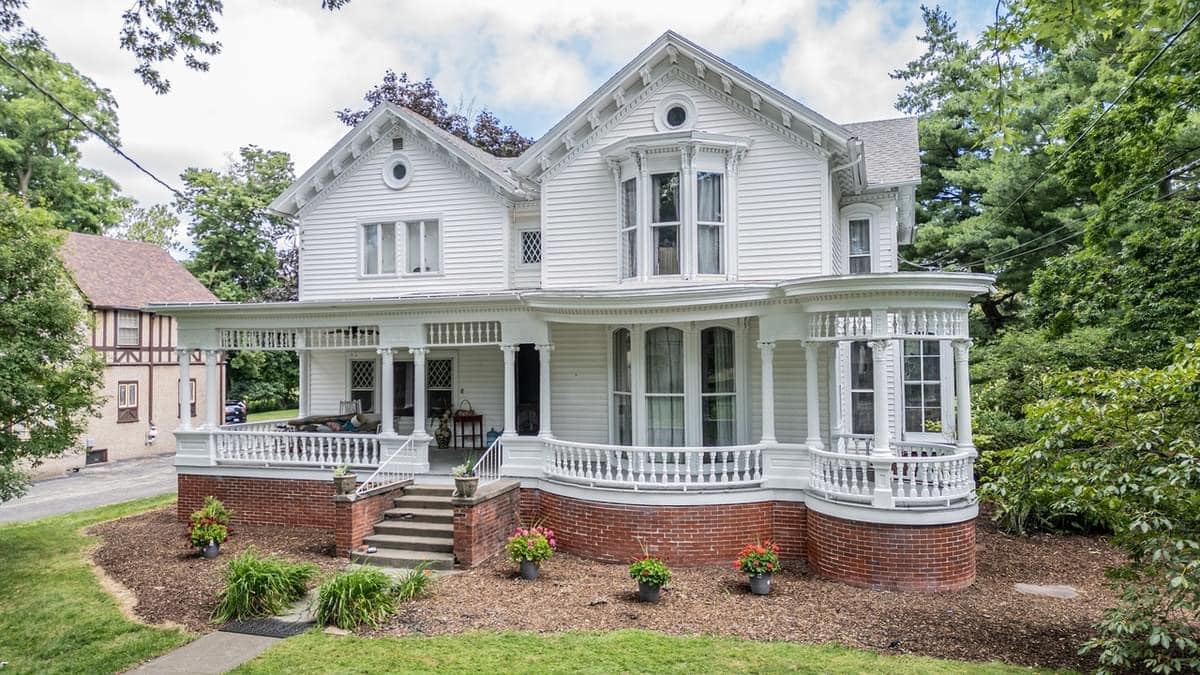 1876 Victorian For Sale In Princeton Illinois