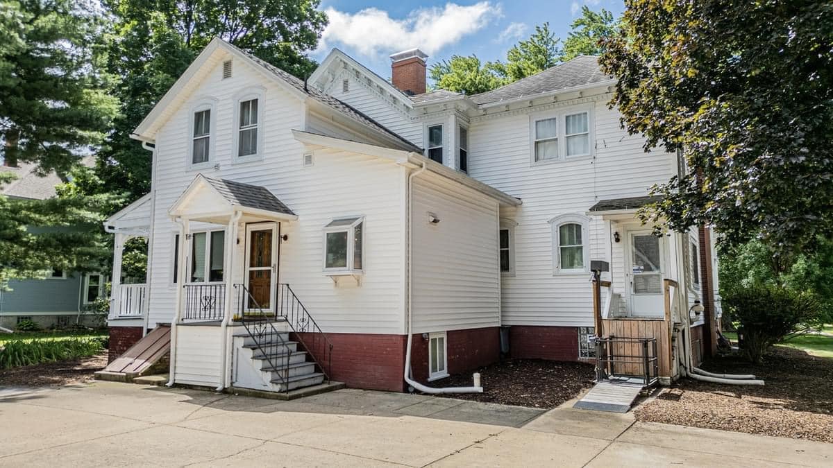 1876 Victorian For Sale In Princeton Illinois