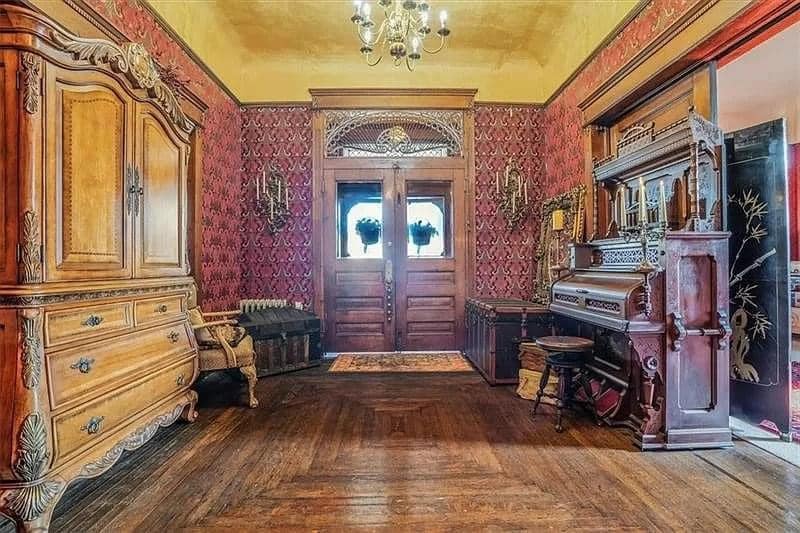 1899 Victorian For Sale In Connellsville Pennsylvania