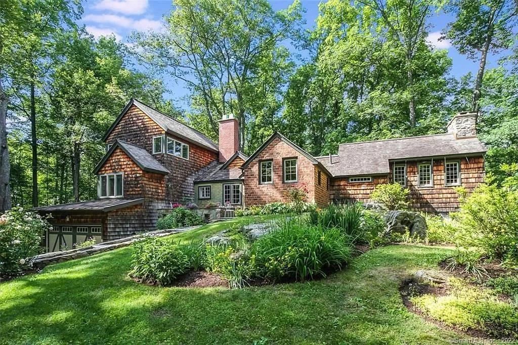 1918 Historic House For Sale In Redding Connecticut