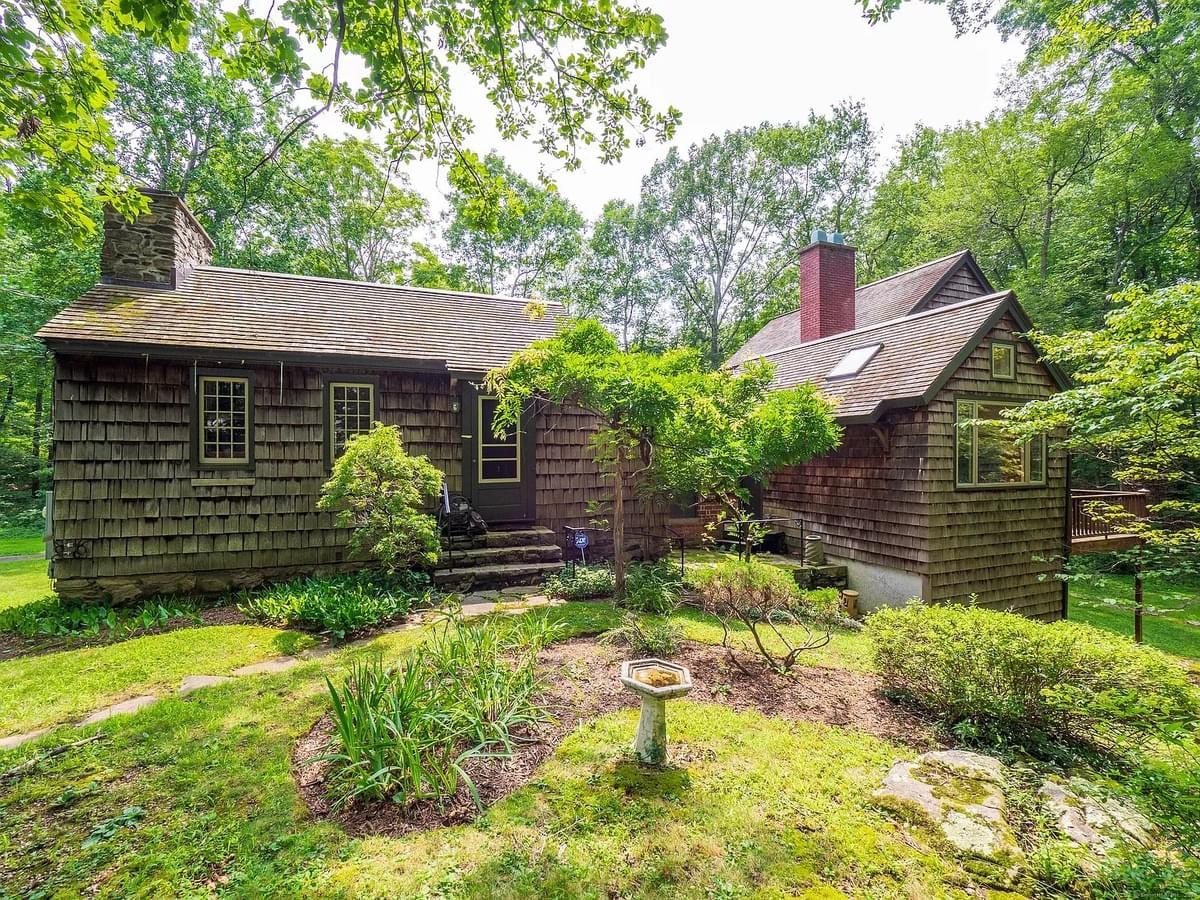 1918 Historic House For Sale In Redding Connecticut