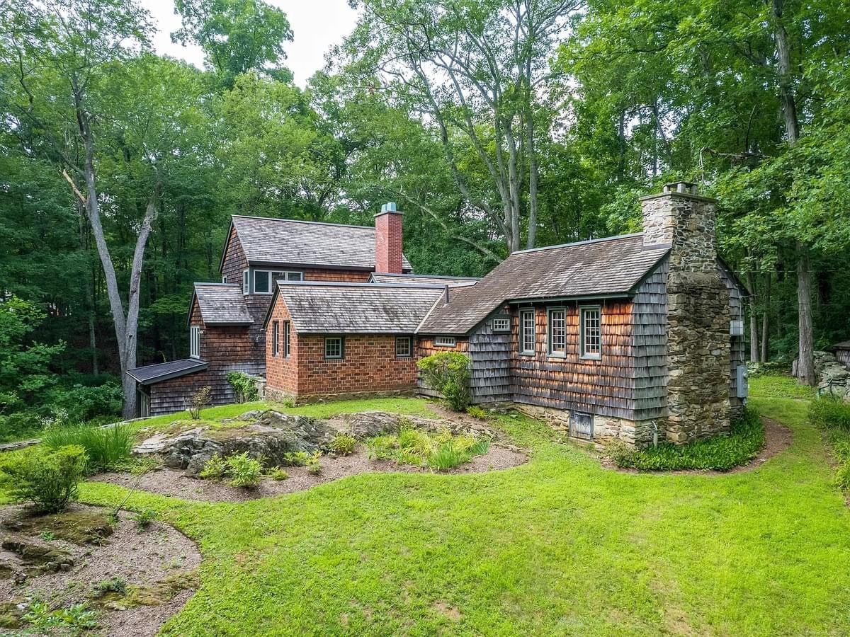 1918 Historic House For Sale In Redding Connecticut