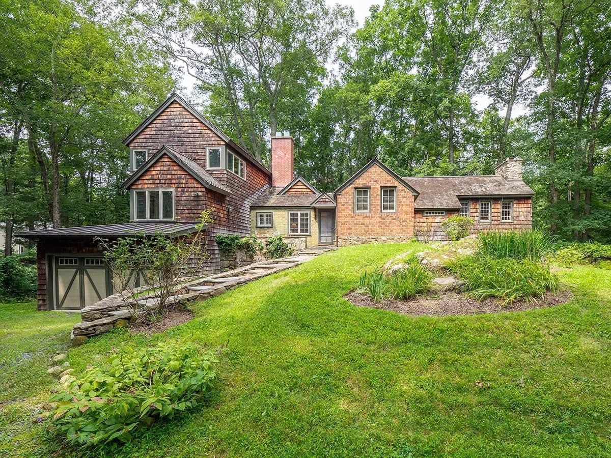 1918 Historic House For Sale In Redding Connecticut