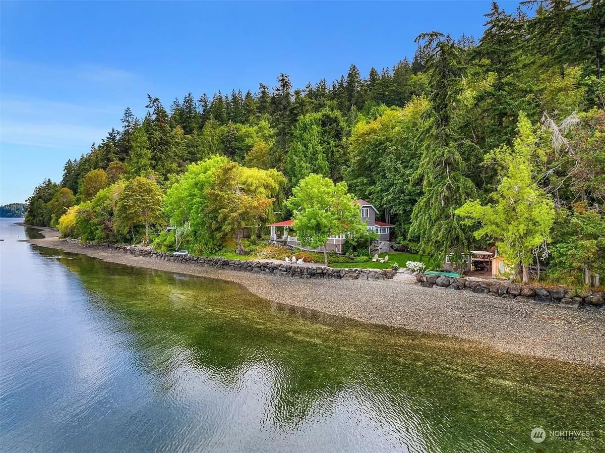 1900 Waterfront Home For Sale In Bainbridge Island Washington