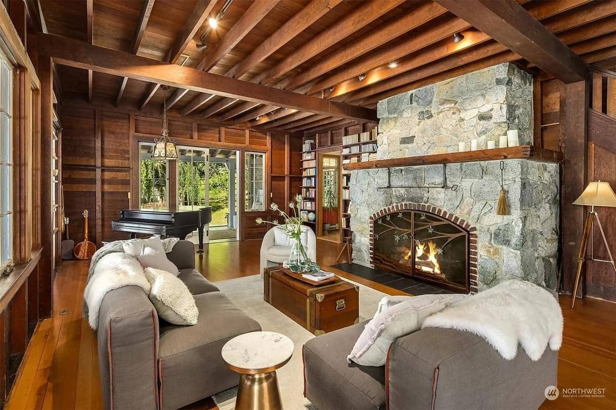 1900 Waterfront Home For Sale In Bainbridge Island Washington