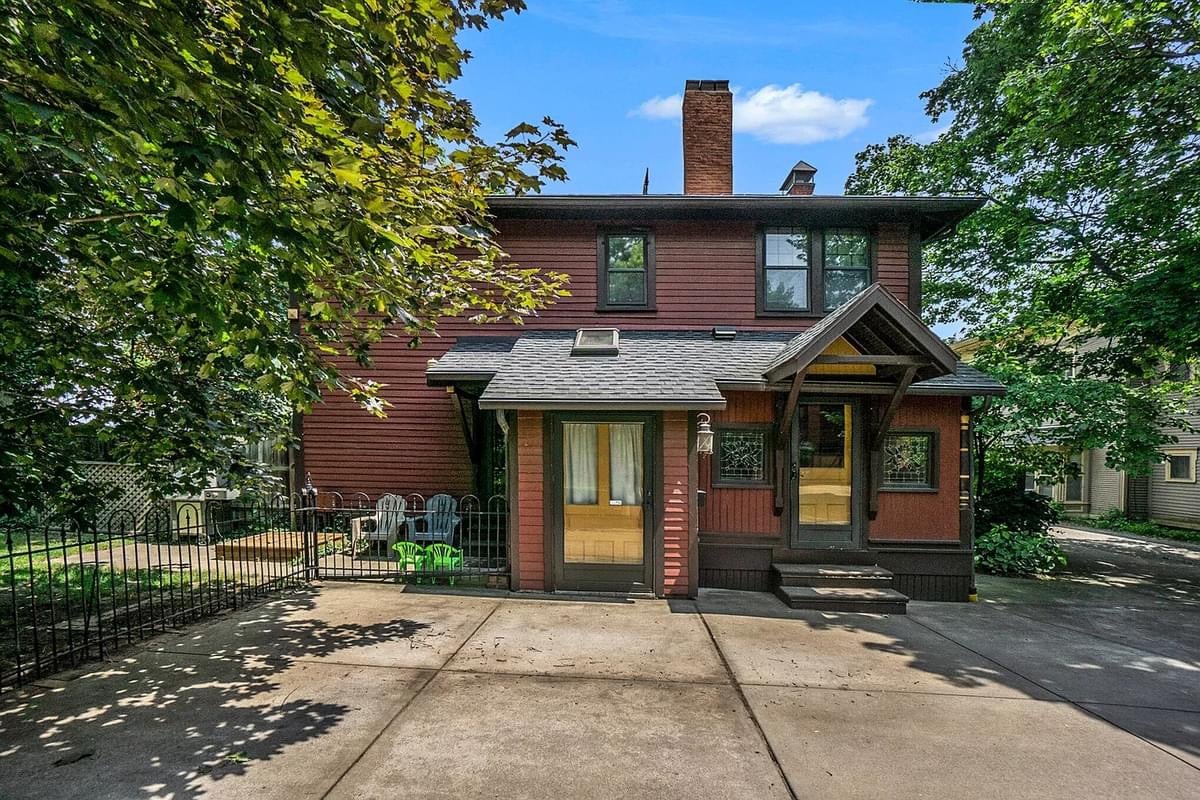 1880 Victorian For Sale In Kalamazoo Michigan