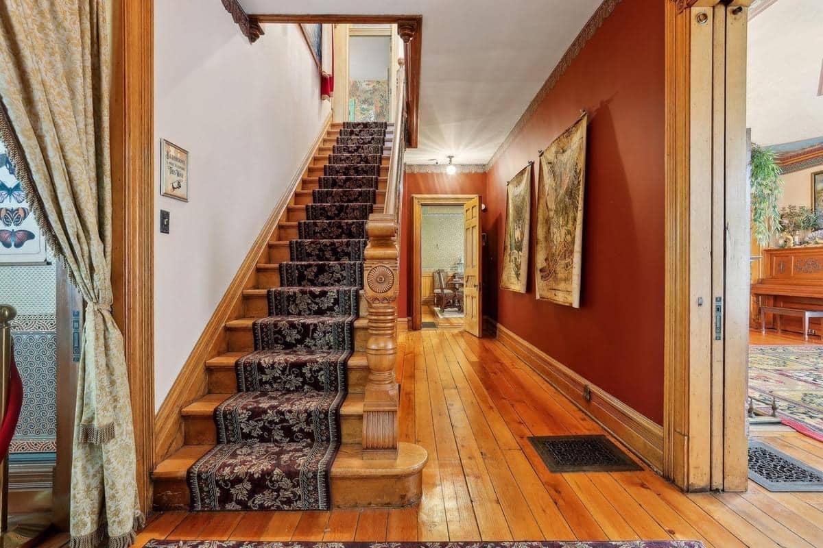 1885 Victorian For Sale In Hudson Wisconsin