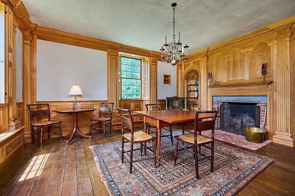 1900 Colonial For Sale In Charlemont Massachusetts