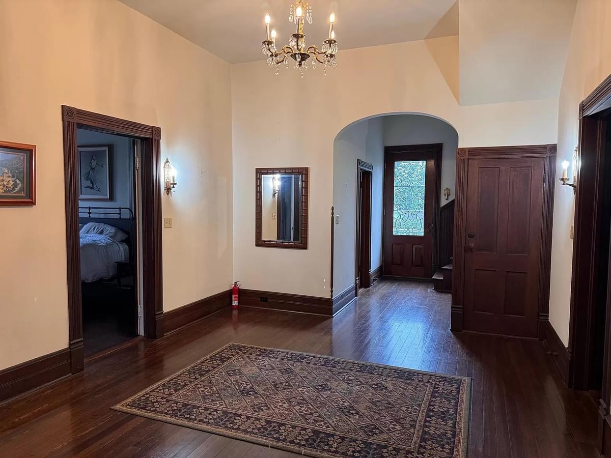 1895 Victorian For Sale In Quincy Florida