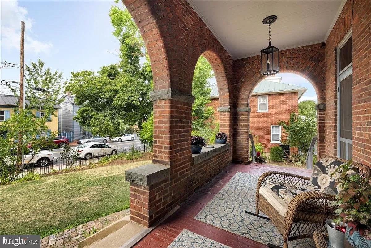 1890 Historic House For Sale In Winchester Virginia