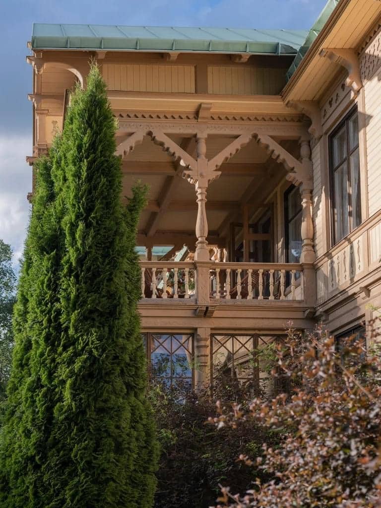 1896 Mansion For Sale In Hudiksvall Sweden