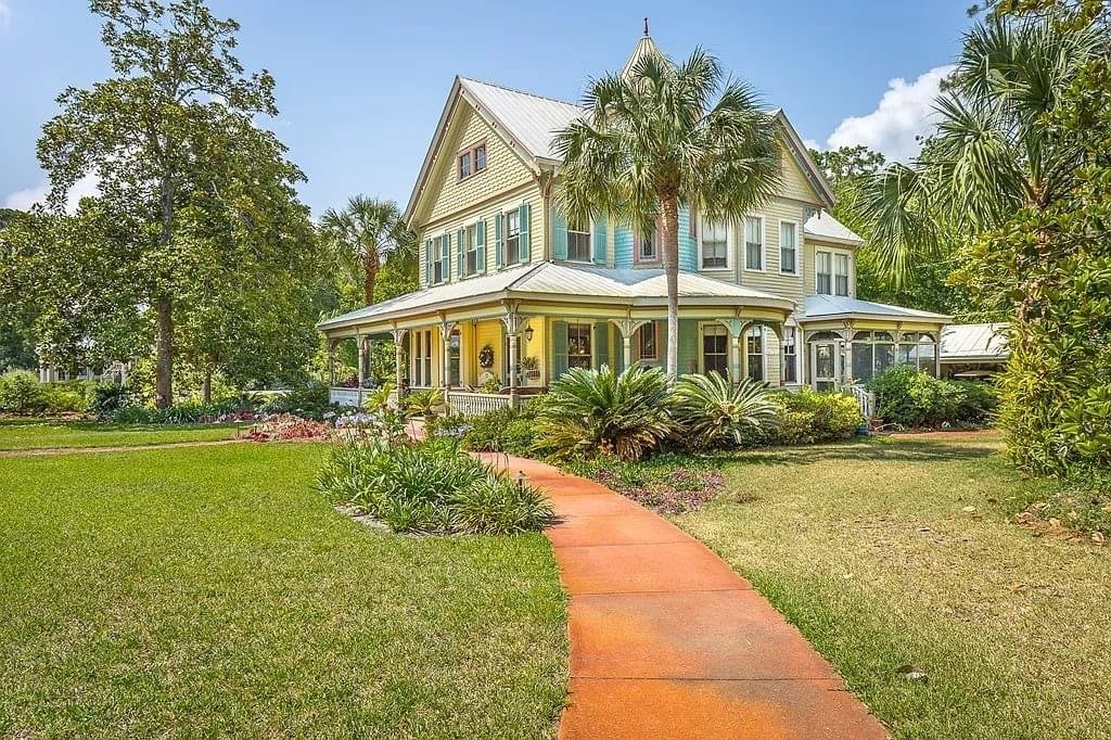 1895 Victorian For Sale In Apalachicola Florida