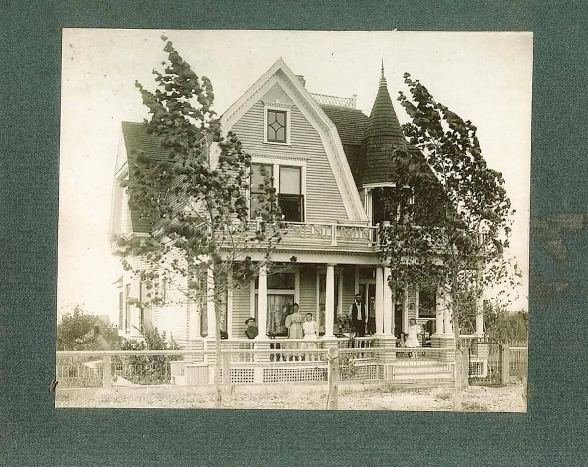 1905 Dutch Colonial For Sale In Missoula Montana