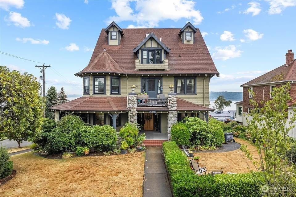 1905 Tudor Revival For Sale In Tacoma Washington