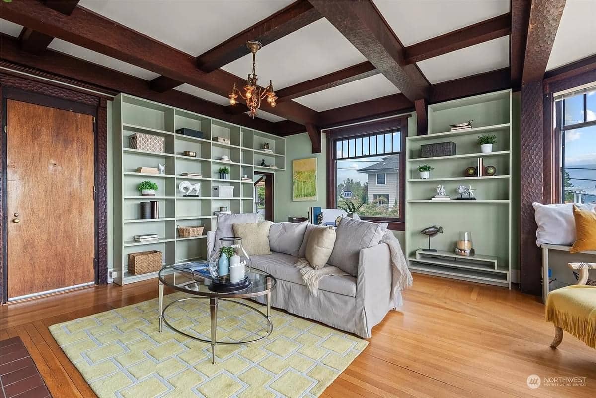 1905 Tudor Revival For Sale In Tacoma Washington