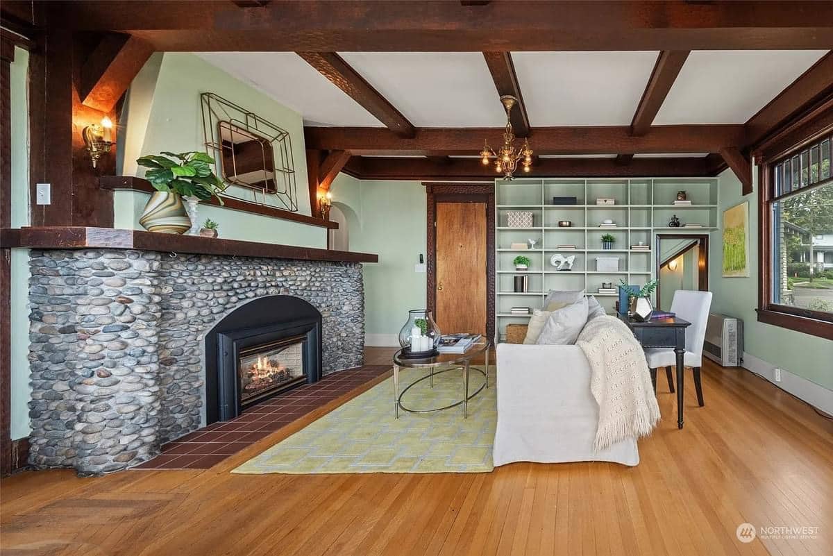 1905 Tudor Revival For Sale In Tacoma Washington