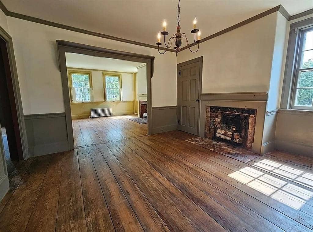 1808 Colonial For Sale In Brookfield Massachusetts