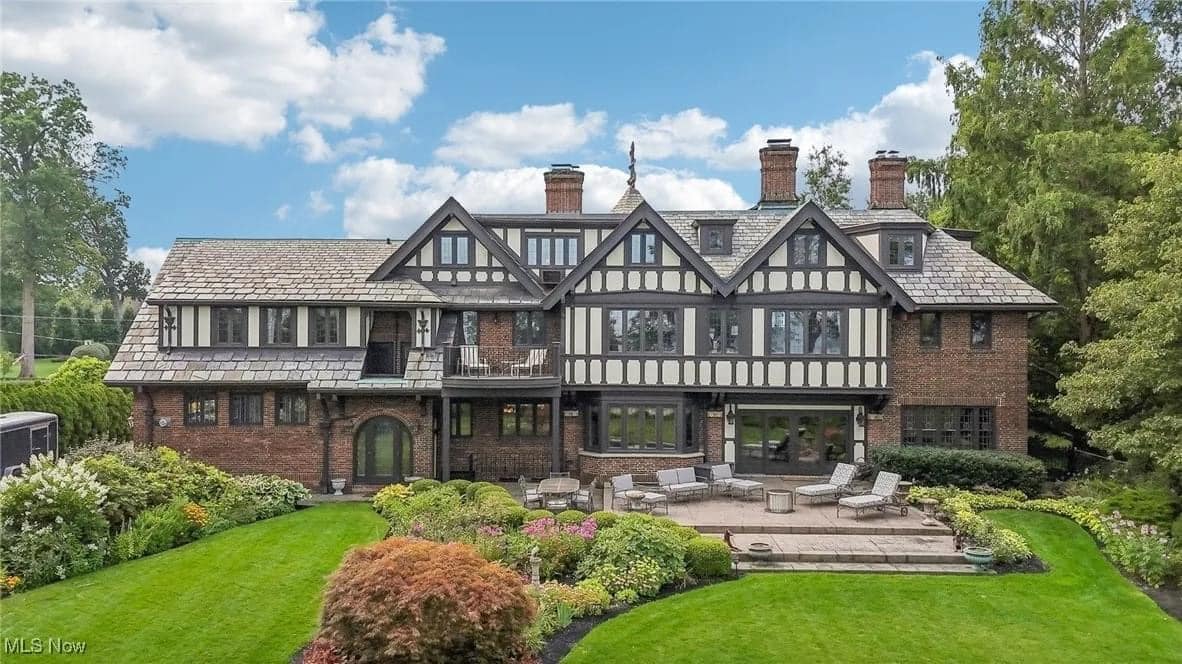 1926 Tudor Revival For Sale In Lakewood Ohio