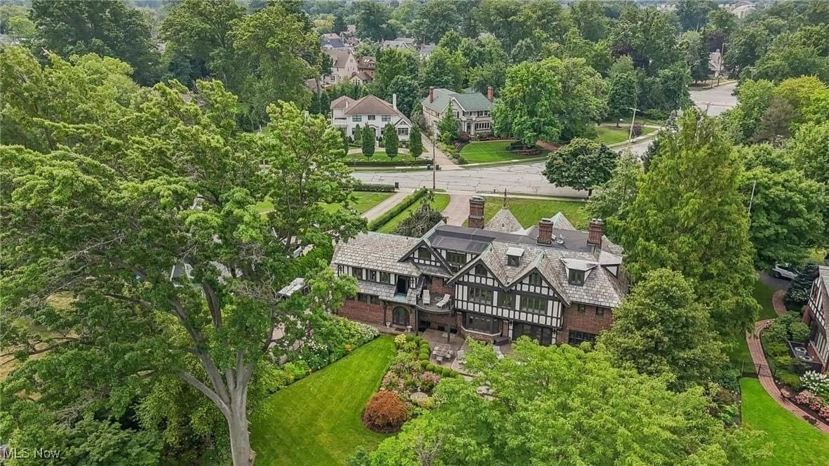 1926 Tudor Revival For Sale In Lakewood Ohio