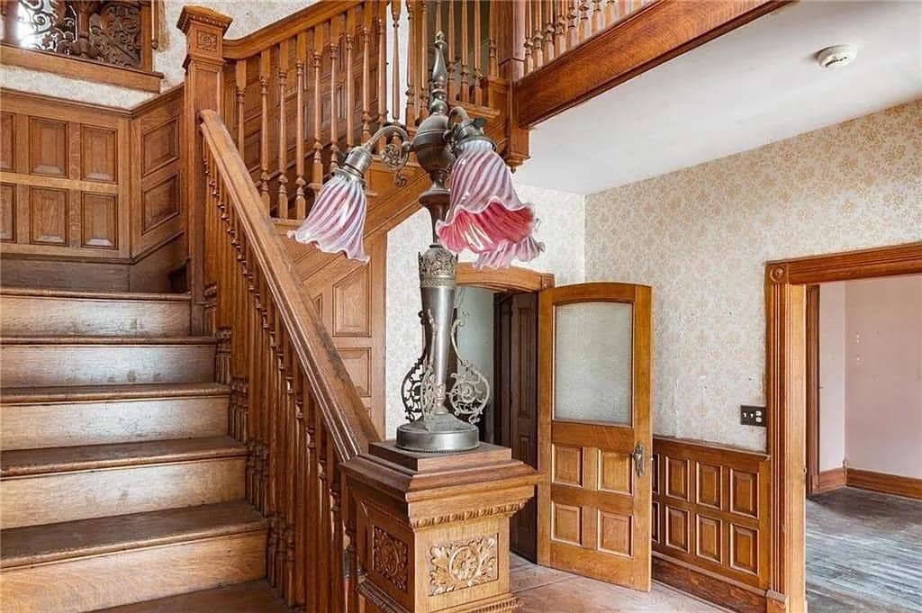 1880 Victorian For Sale In Bangor Pennsylvania