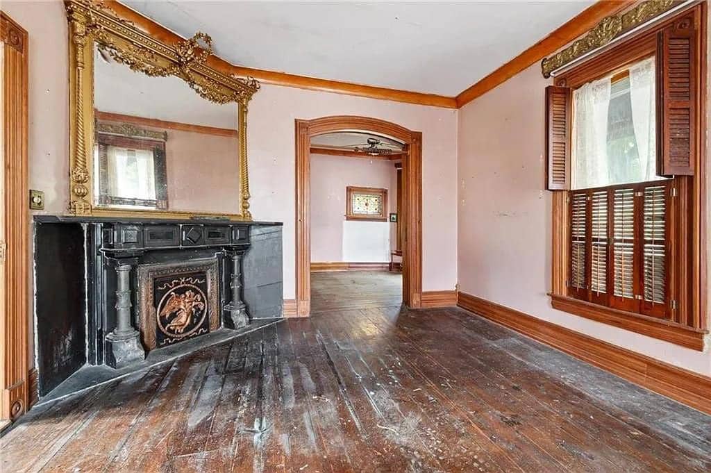 1880 Victorian For Sale In Bangor Pennsylvania