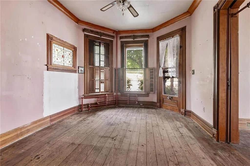 1880 Victorian For Sale In Bangor Pennsylvania