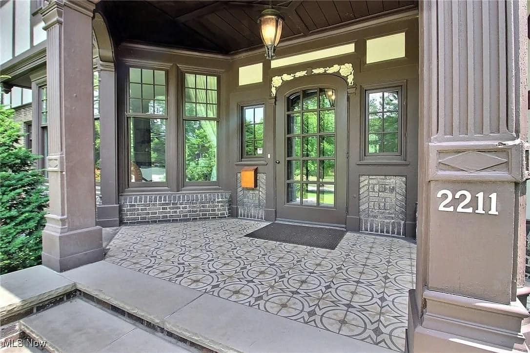 1916 Tudor Revival For Sale In Cleveland Height Ohio