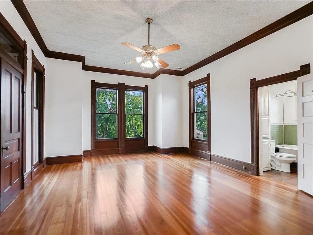 1892 Victorian For Sale In Bastrop Texas