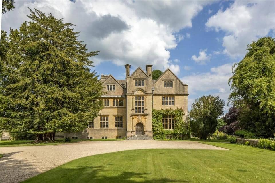 1800 Edgeworth Manor For Sale In Gloucestershire England